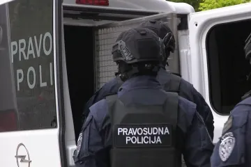 Oni najavili prosvjed, a iz ministarstva poručuju: 'Sa srednjom stručnom spremom imaju plaću oko 1880 eura'