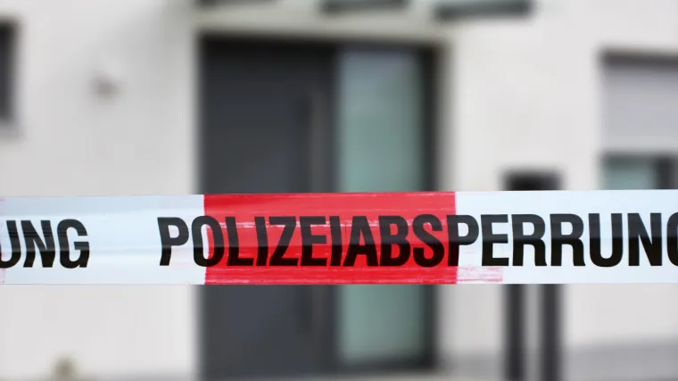 Horor u austrijskom gradiću! U kući pronađeno zazidano tijelo žene: 'U rukama je držala krunicu'