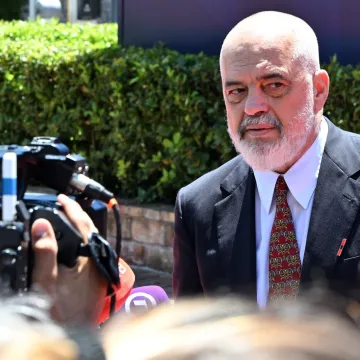 Premijer se obrecnuo na prosvjede koji traju danima: 'Da nije Jareda, ne bi ih bilo briga'