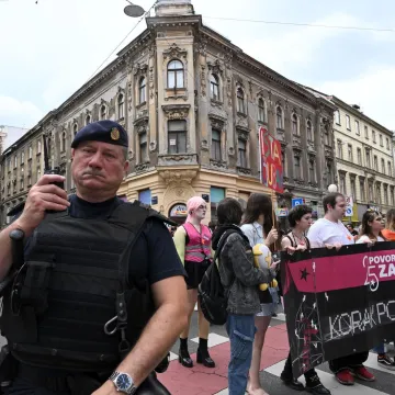 Izazovan dan za policiju pro&scaron;ao bez ijednog incidenta: 'Oba javna okupljanja protekla su mirno'