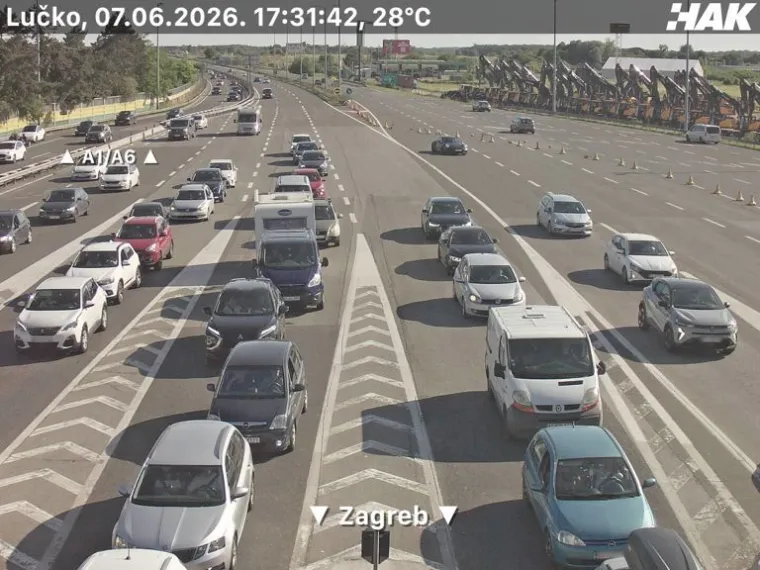Kraj produženog vikenda i gužve na cestama: Zastoji prema Zagrebu, kolona od tri kilometra na A2