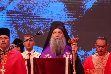 Srpski patrijarh Porfirije izgovorio riječ 'debil', kamere snimile sve! Pazite njegovu reakciju