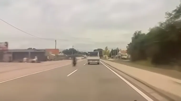 Objavljena snimka nastala trenutak prije stravičnog sudara u kojem je poginulo dvoje ljudi kod Zadra