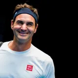 Roger Federer se (opet) vraća na teren
