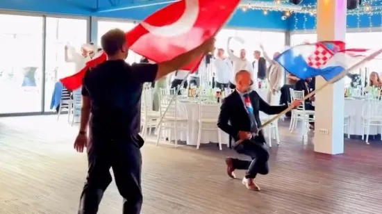 Mrežama kruže prizori s tursko-hrvatskog vjenčanja na kojem je mladence dočekao hit od Thompsona