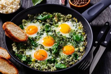 Savr&scaron;eno ljetno jelo stvoreno za dijeljenje: Recept za zelenu shakshuku