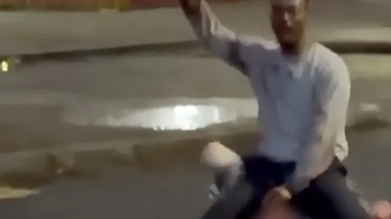 Barbarski napad na ulicama Belfasta: Migrant nožem poku&scaron;ao prerezati vrat žrtvi