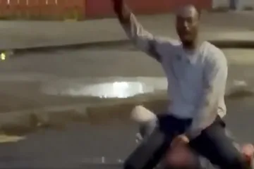 Barbarski napad na ulicama Belfasta: Migrant nožem poku&scaron;ao prerezati vrat žrtvi