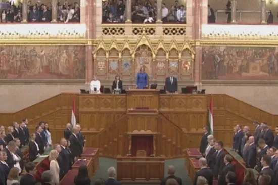 Zastupnici jednoglasno odlučili: 'Režemo si plaće!' Nije u Hrvatskoj, nego kod susjeda