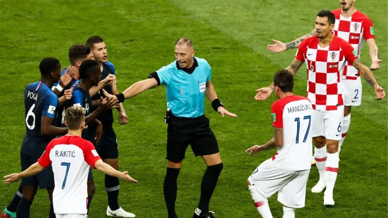 Poznati srpski sudac o finalu u Rusiji: 'Tada sam znao da je za nas gotovo, a ruka je nažalost bila'