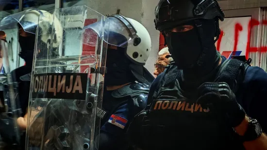 Nova uhićenja u srpskoj policiji: &Scaron;titili mafija&scaron;a koji je osumnjičen za ubojstvo čovjeka zakopanog u bačvi