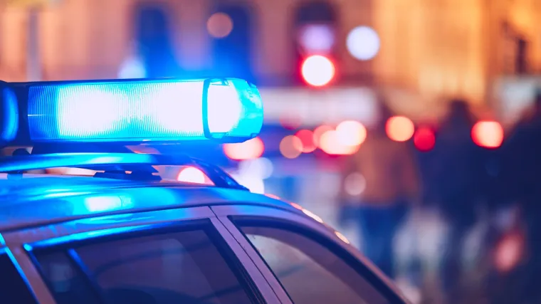Policija ga zaustavila jer je parkirao na nogostupu, a onda su shvatili u kakvom je stanju bio...