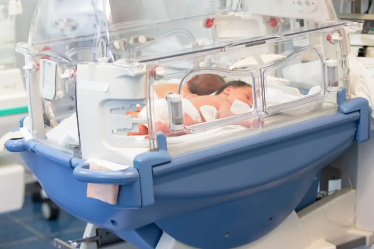 U Bratislavi rođene sijamske blizanke: 'Ne možemo utvrditi koji organi pripadaju kojoj djevojčici'