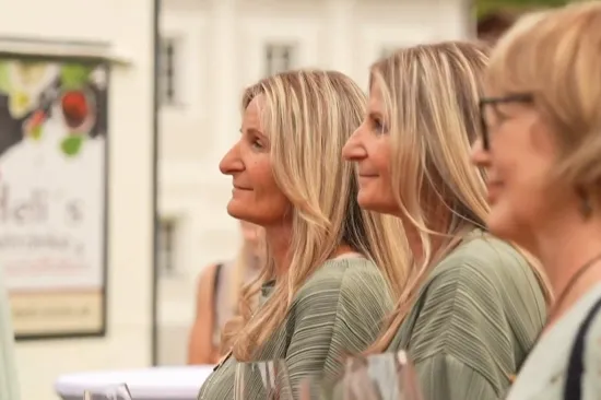 Jeste li ikada na jednom mjestu vidjeli 62 para blizanaca? E pa sad ćete