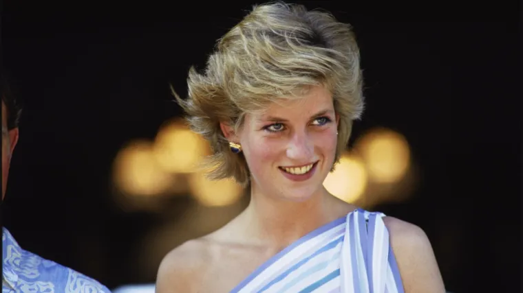 U javnost iza&scaron;le dosad neviđene fotografije i privatno pismo princeze Diane