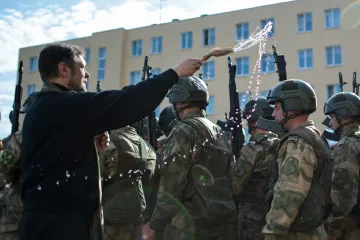 Putin gradi vojne baze duž NATO granice: 'Nismo ni blizu tome da se možemo braniti'