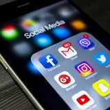 Pali su Facebook i Instagram: Korisnici diljem svijeta prijavljuju probleme