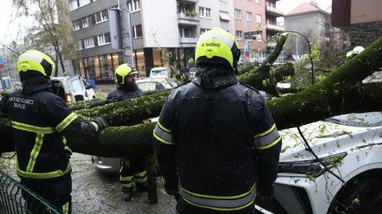 Oluja im uni&scaron;tila aute i domove, a sada stiže od&scaron;teta: Objavljena prva velika lista za isplate
