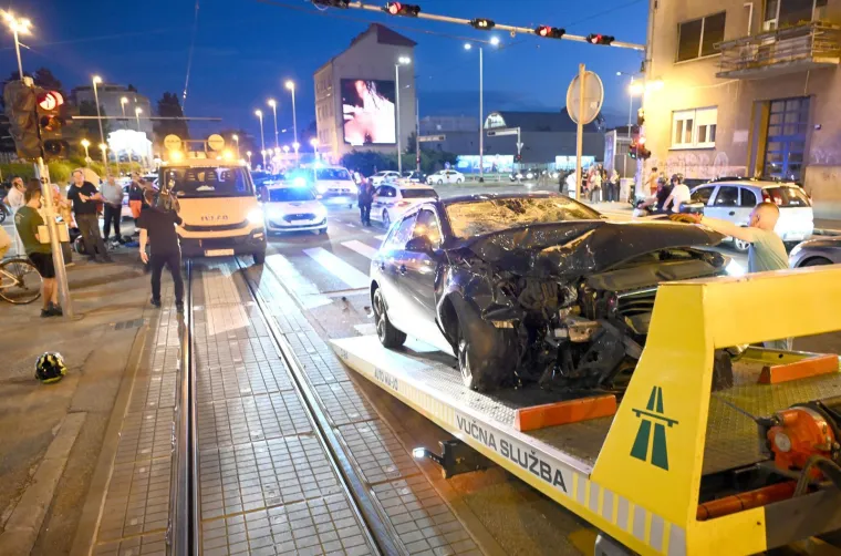 Motorist poginuo u te&scaron;koj prometnoj nesreći kod Vjesnika: Uhićen vozač Audija (26)