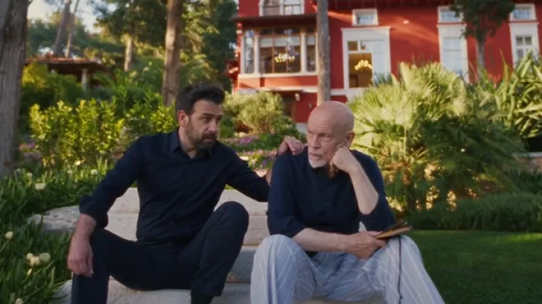 Pogledajte trenutak kada je John Malkovich otkrio da propuh ubija: "&Scaron;to sam napravio krivo?!"