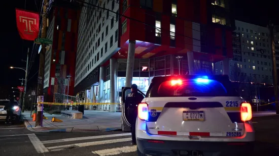 Pucnjava u gradu u kojem na SP-u igra Hrvatska: Ranjena tri policajca, napadač ubijen