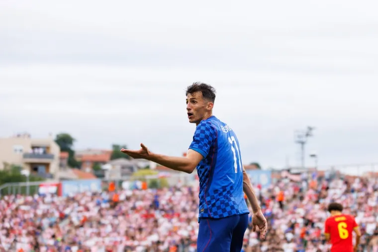 Vatreni iza&scaron;li pred novinare: 'Odmah bih potpisao da se ponovi Katar'