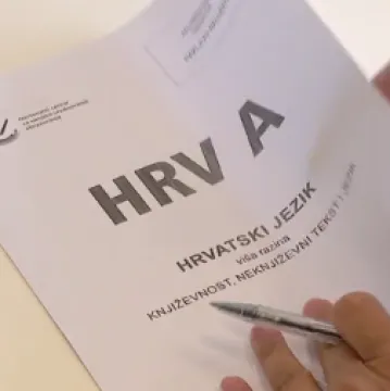 Procurile fotografije ispita, učenici ostali potpuno zbunjeni: 'Mislio sam da pi&scaron;emo hrvatski'