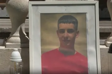 Ispred suda Lukina slika, ali Aleksić nije do&scaron;ao: Javio se putem video linka iz bolnice