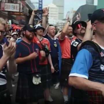 Navijačka groznica trese Ameriku: Pogledjte kakve scene obilaze planetu