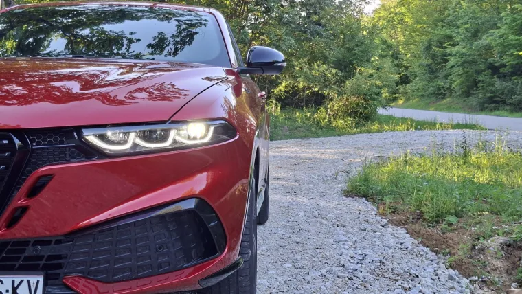 Ovaj SUV ima ljepotu i du&scaron;u: Pravi lijek za dosadu, ali s važnom uputom za kori&scaron;tenje