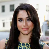 Od holivudske ljepotice do najomraženije osobe u Britaniji: Kako se Meghan Markle mijenjala