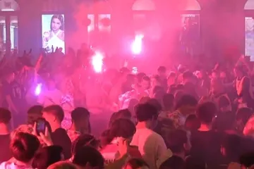 Ovako su Hrvati gledali dramatičnu utakmicu Engleske i Hrvatske u Zagrebu na Trgu