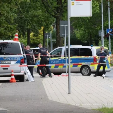 Drama ispred dječjeg vrtića: Policija upucala Ukrajinca naoružanog nožem