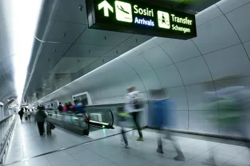 Europa ubrzava vraćanje ilegalnih migranata: 'Moći će se premjestiti u posebne centre'