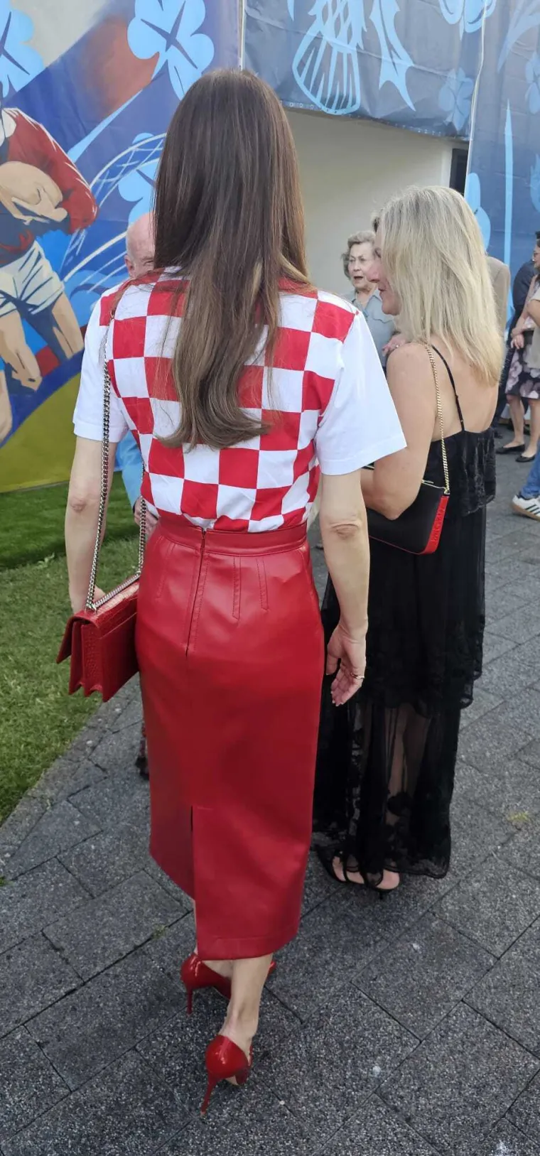 Prekrasnu Severinu 'uhvatila' kamera na slavlju rođendana kralja Charlesa u Zagrebu