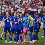 Navijači poručuju da ni&scaron;ta nije gotovo: 'Glave gore, idemo dalje jo&scaron; jače!'