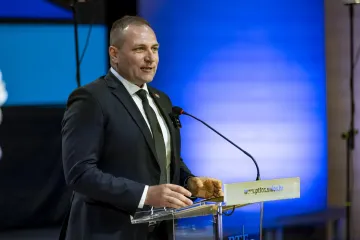 Vlajčić objavom dirnuo mnoge i pokazao fotku iz mladost: 'Kad igra Hrvatska, opet si onaj isti klinac'