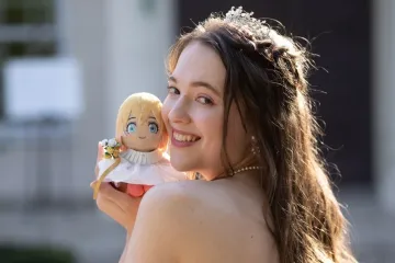 Udala se za anime lika: S njom je organizirala vjenčanje iz snova i potro&scaron;ila tisuće eura