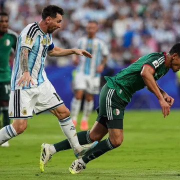 Je li Messi trebao dobiti crveni? Alžir uputio žalbu, reakcije stižu sa svih strana