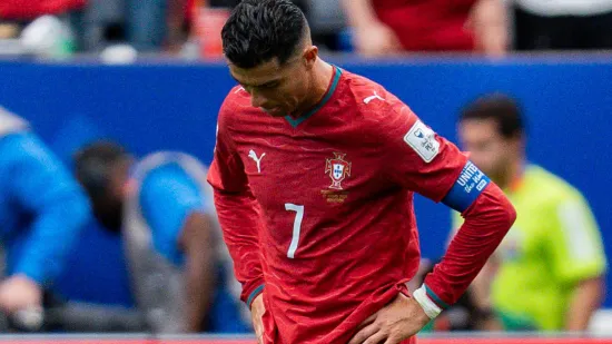 Suigrači ga ignoriraju, javnost razapinje: Pogledajte odgovor Ronalda