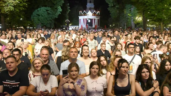Prava glazbena senzacija stiže u Bjelovar: Obožavatelji u nevjerici nakon objave imena izvođača