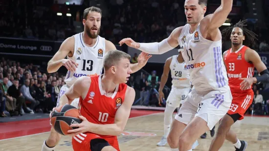 Hezonja se oprostio od &scaron;efa uz poruku koja je nasmijala navijače: 'Odgovori na poruke ponekad..'