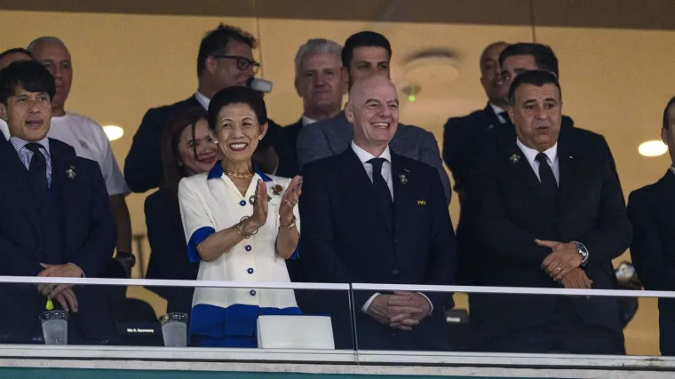 Biv&scaron;i 'Vatreni' rijetko se pojavljuje u javnosti, a sada je snimljen uz Infantina na SP-u