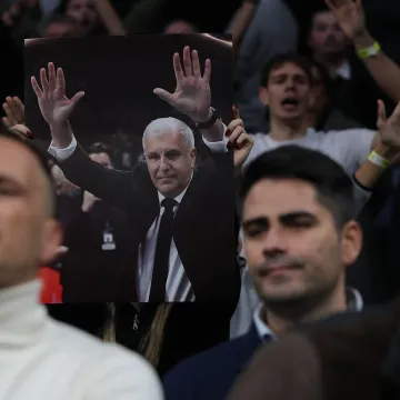 Legendarni Srbin ponovo na klupi grčkog velikana