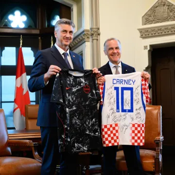Plenković u prvom povijesnom posjetu Kanadi, susreo se s Carneyjem: '&Scaron;irimo suradnju'