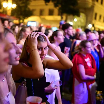 Poznato do kada će večeras raditi kafići u Zagrebu
