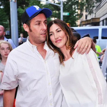 Adam Sandler podigao ljestvicu: Iznenadio suprugu za godi&scaron;njicu braka nesvakida&scaron;njim darom