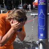 Sru&scaron;eni svi rekordi, Europa ide na 45 &deg;C! U Francuskoj 40 mrtvih, uzbune od Italije do Britanije