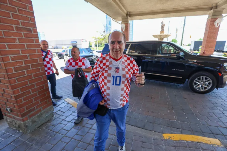 Pa fe&scaron;ta će bit prava! I Mladen Grdović je u Torontu, s gitarom u rukama