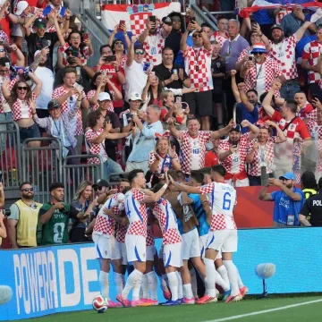 Hrvatska u te&scaron;koj utakmici pro&scaron;la kroz Panamski kanal i upisala prve bodove na SP-u